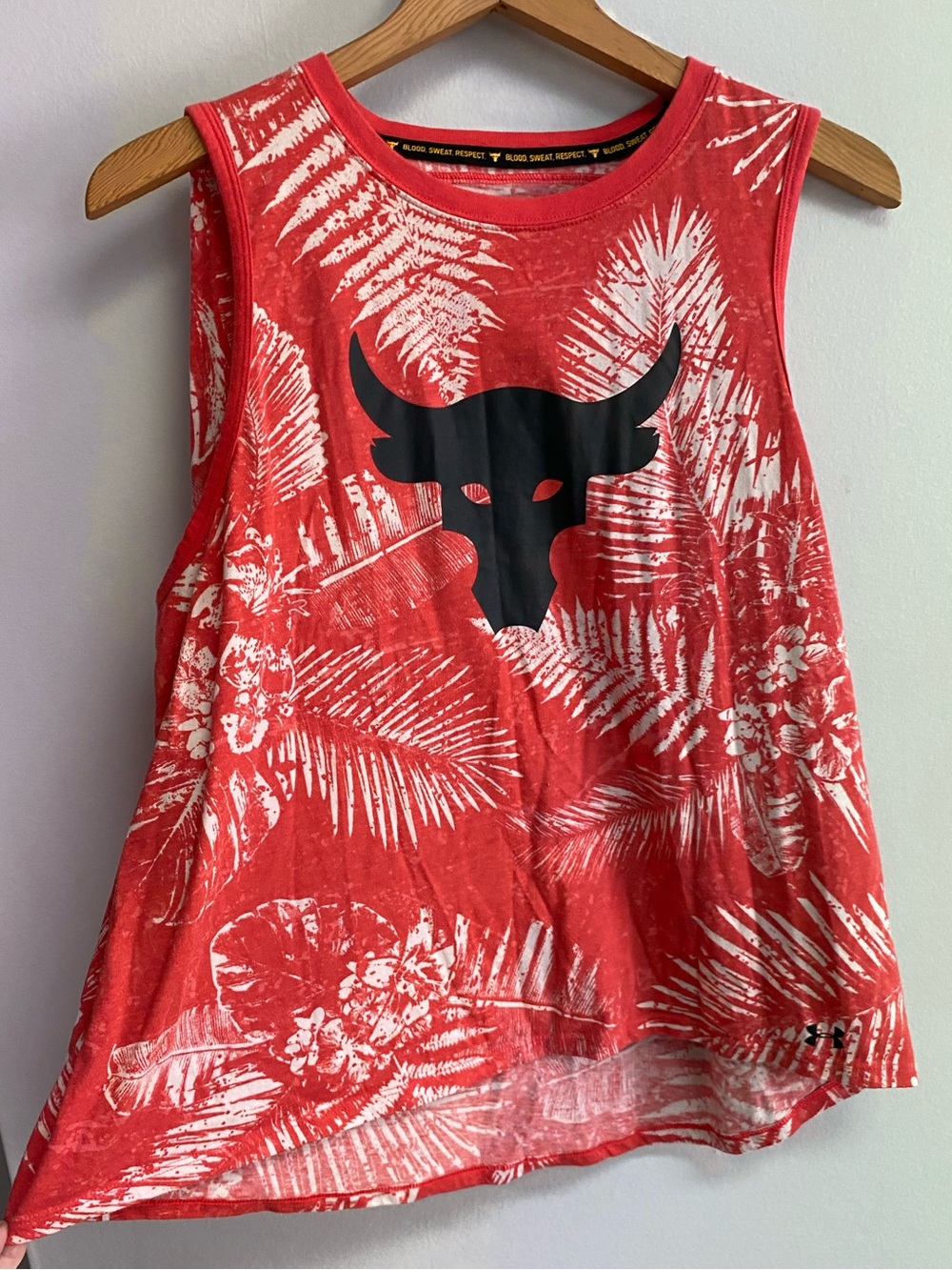 UNDER ARMOUR LOOSE FIT ATHLETIC TOP - XL - Picture 2 of 7
